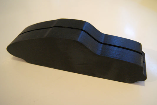 H5 "Der Sportwagen" - Skulptur von Uli Ehret - matt schwarz handlackiert